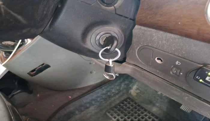 2012 Hyundai i10 MAGNA 1.2, CNG, Manual, 1,02,336 km, interior