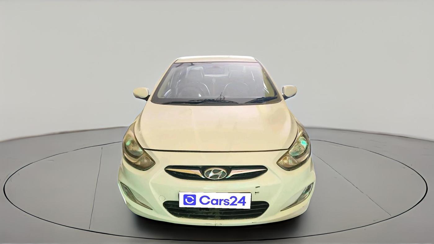 2014 Hyundai Verna FLUIDIC 1.6 CRDI SX, Diesel, Manual, 1,12,809 km, exterior