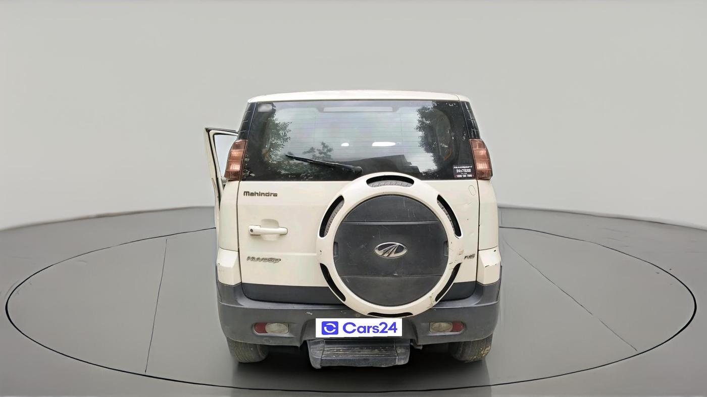 2016 Mahindra NUVOSPORT N6, Diesel, Manual, 1,34,605 km, exterior