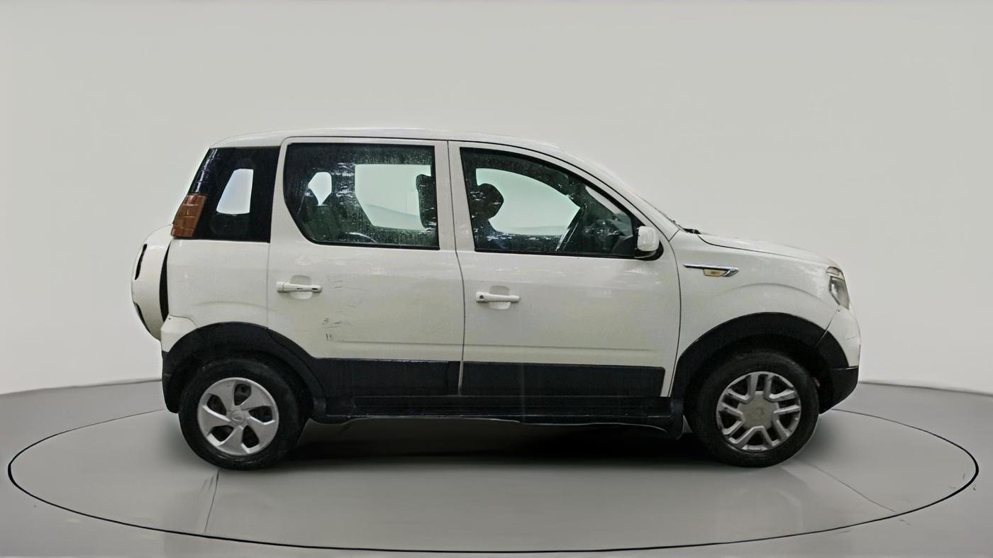 2016 Mahindra NUVOSPORT N6, Diesel, Manual, 1,34,605 km, exterior