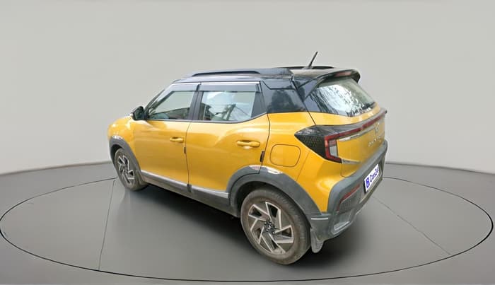 2024 Mahindra XUV 3XO AX7 1.2 TGDi AT, Petrol, Automatic, 4,178 km, exterior