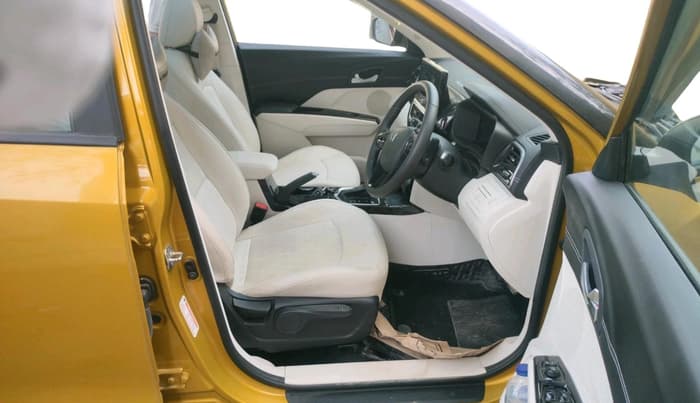 2024 Mahindra XUV 3XO AX7 1.2 TGDi AT, Petrol, Automatic, 4,178 km, interior