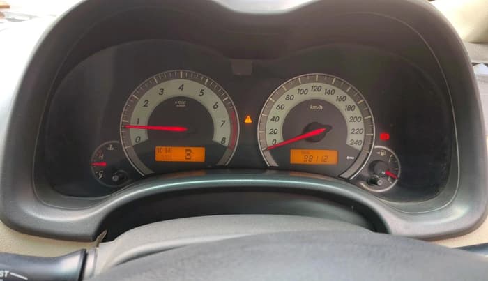 2011 Toyota Corolla Altis G PETROL, Petrol, Manual, 98,112 km, interior
