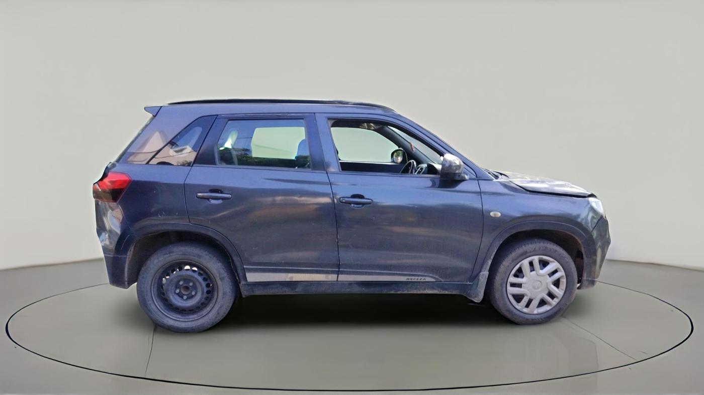 2017 Maruti Vitara Brezza VDI (O), Diesel, Manual, 1,21,891 km, exterior