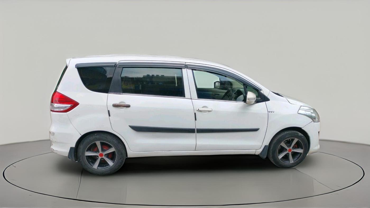 2013 Maruti Ertiga VXI, CNG, Manual, 1,53,365 km, exterior