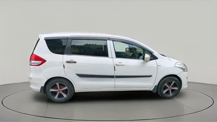 2013 Maruti Ertiga VXI, CNG, Manual, 1,53,365 km, exterior