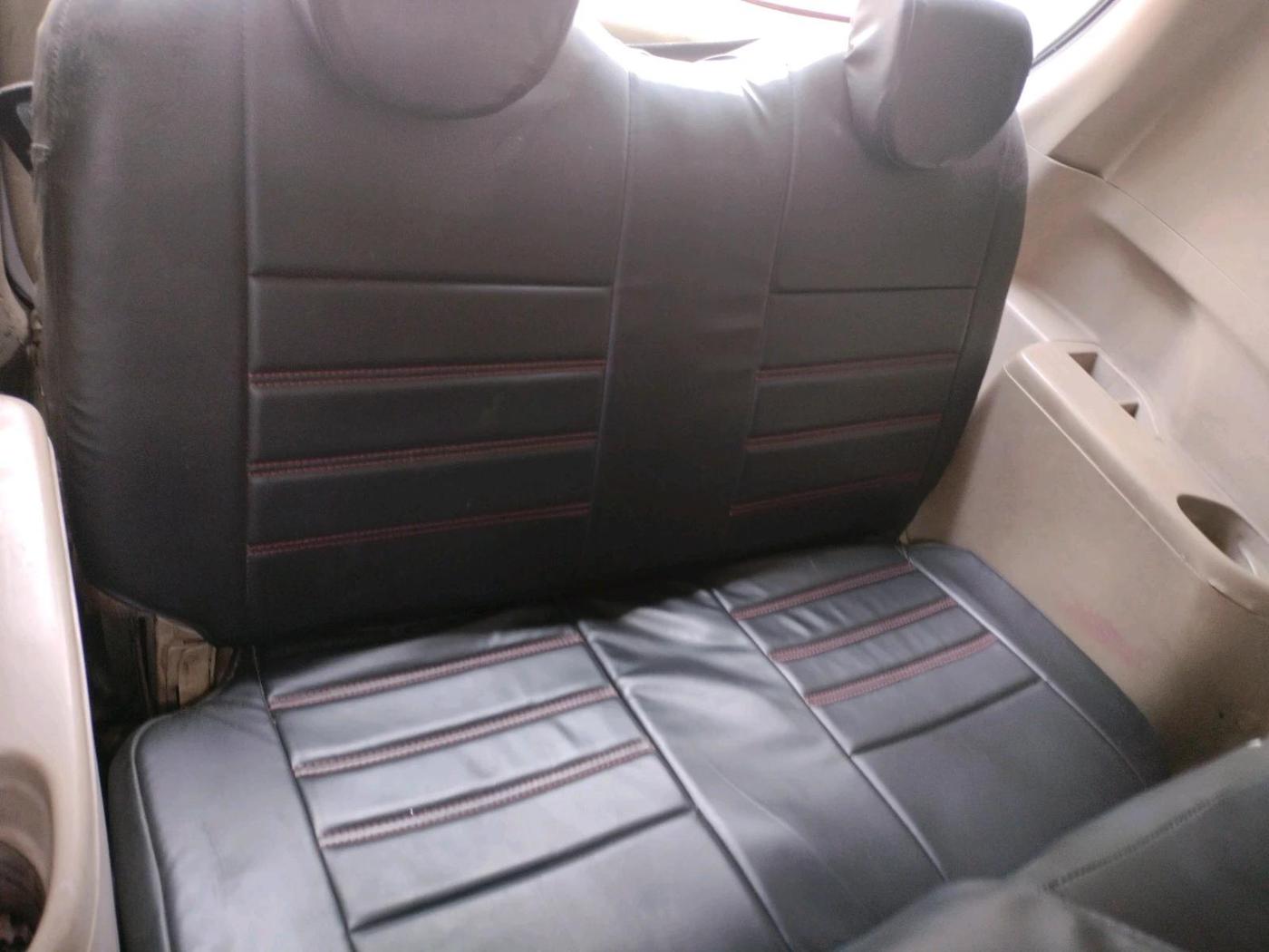 2013 Maruti Ertiga VXI, CNG, Manual, 1,53,365 km, interior