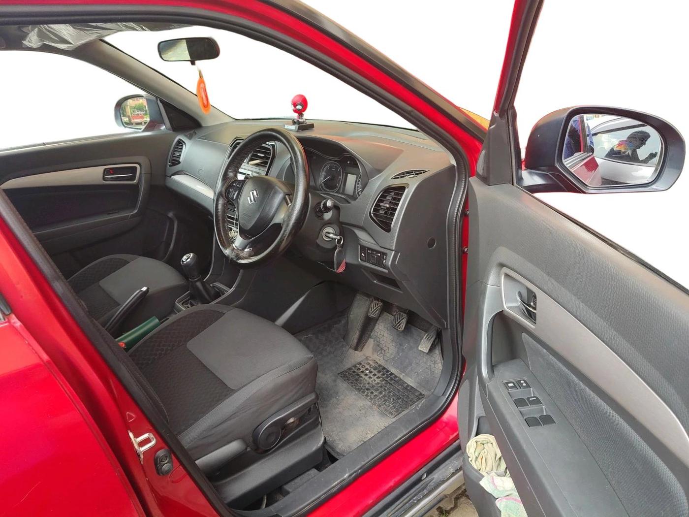 2017 Maruti Vitara Brezza ZDI, Diesel, Manual, 76,341 km, interior