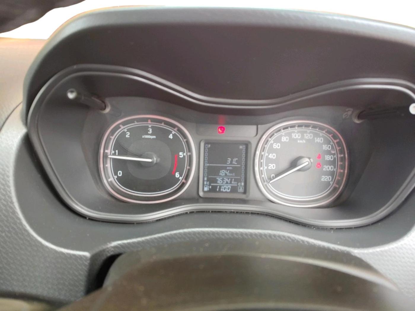 2017 Maruti Vitara Brezza ZDI, Diesel, Manual, 76,341 km, interior