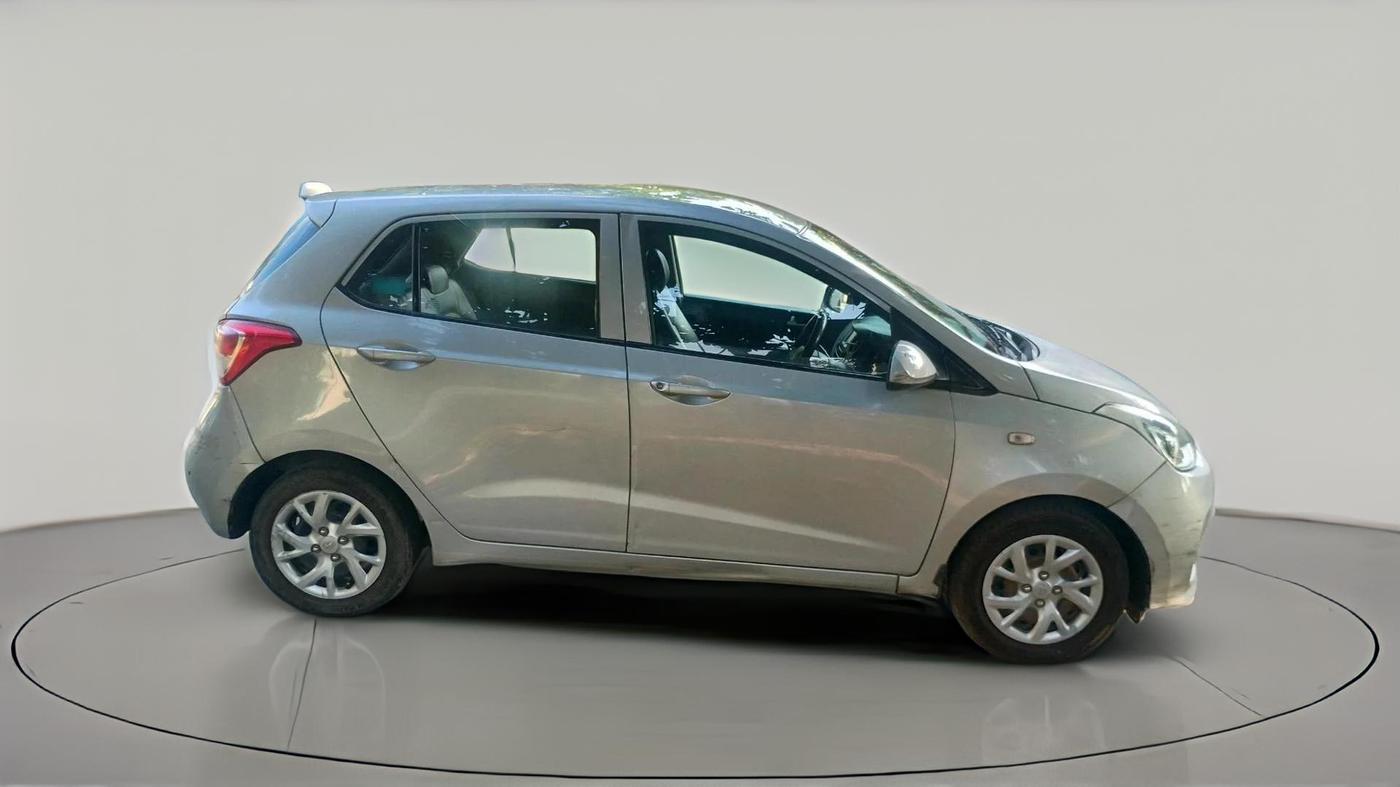2017 Hyundai Grand i10 SPORTZ 1.2 KAPPA VTVT, Petrol, Manual, 98,346 km, exterior
