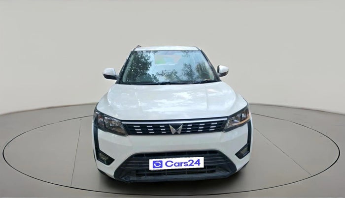 2023 Mahindra XUV300 W6 1.5 Diesel, Diesel, Manual, 83,376 km, exterior
