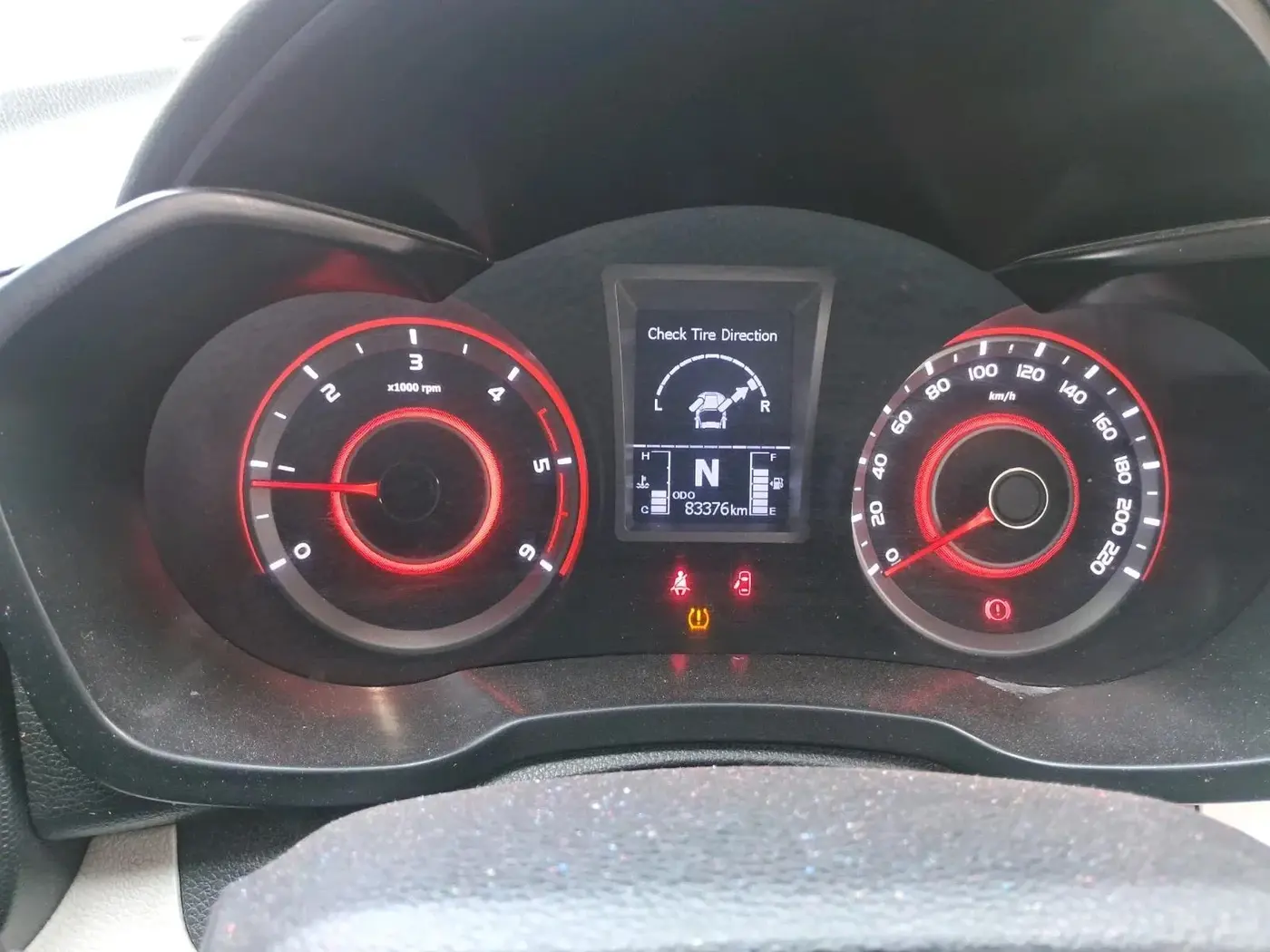 2023 Mahindra XUV300 W6 1.5 Diesel, Diesel, Manual, 83,376 km, interior