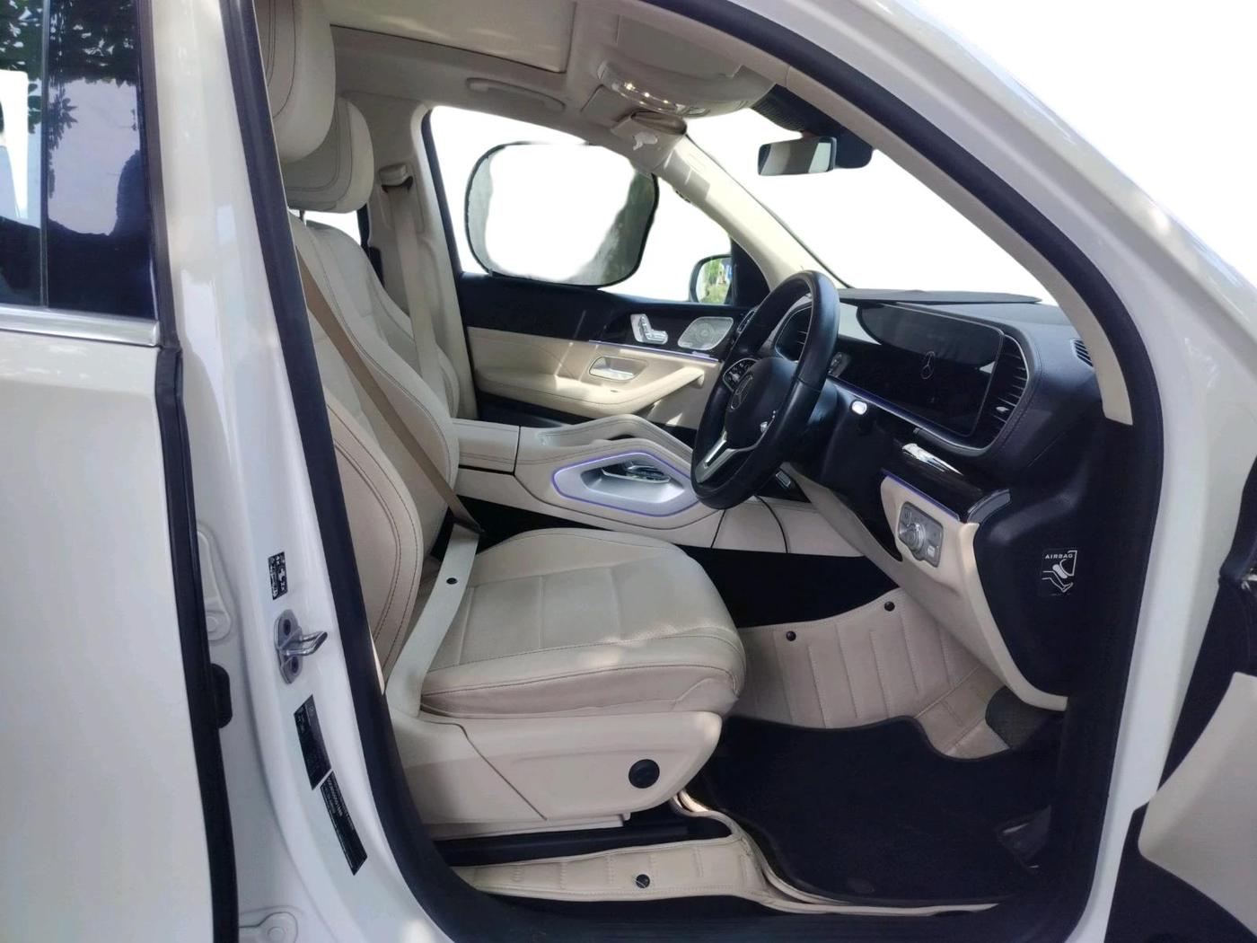 2023 Mercedes Benz GLS 400D 4MATIC , Diesel, Automatic, 25,733 km, interior