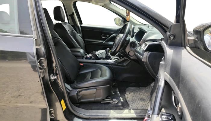 2021 Tata Harrier XT PLUS 2.0L KRYOTEC, Diesel, Manual, 1,75,732 km, interior