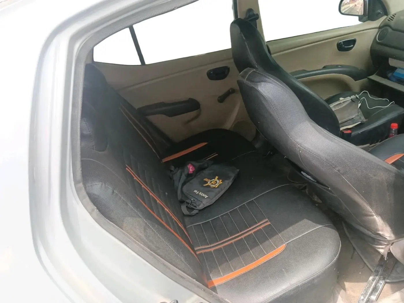 2011 Hyundai i10 ERA 1.1, CNG, Manual, 1,16,721 km, interior