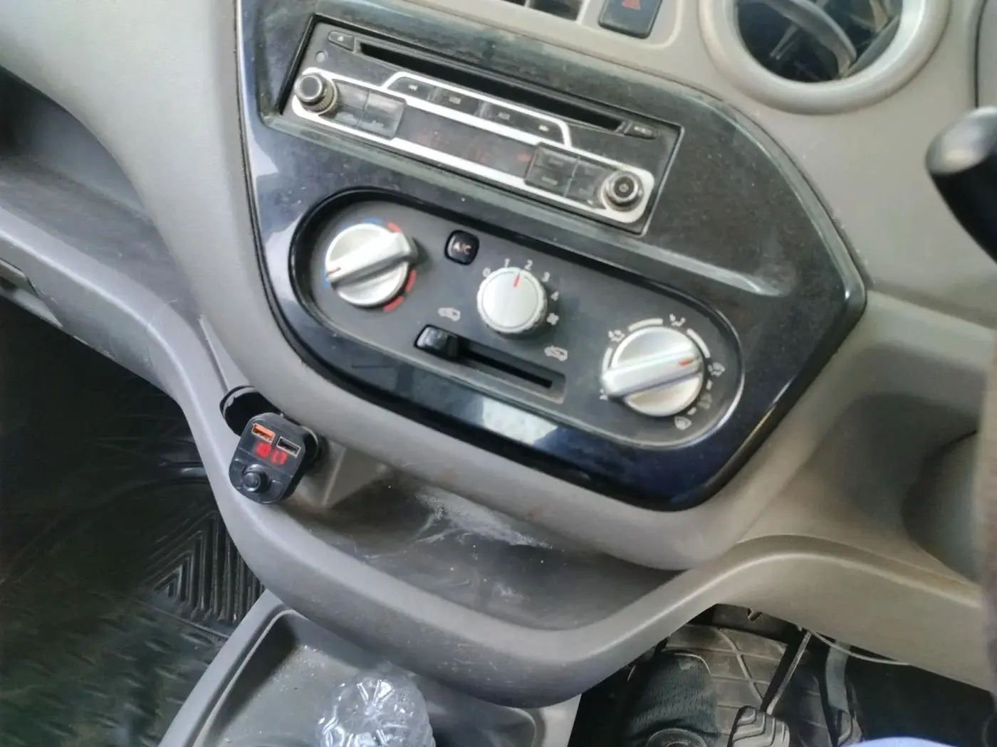 2016 Datsun Redi Go S, Petrol, Manual, 74,608 km, interior