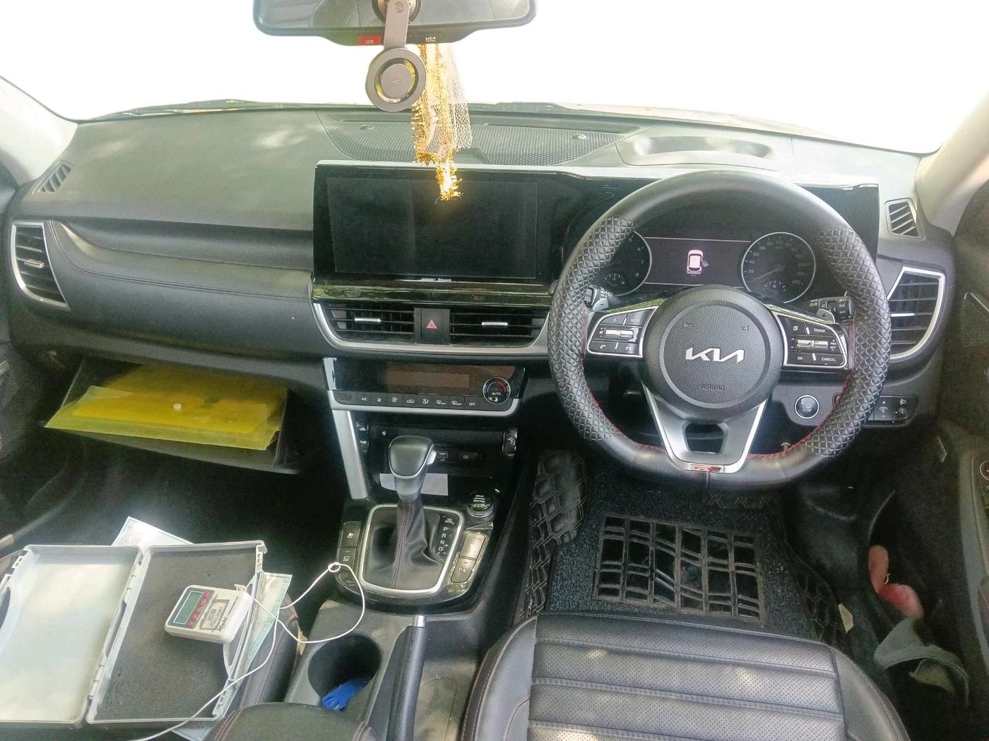 2022 KIA SELTOS GTX PLUS DCT 1.4 PETROL, Petrol, Automatic, 58,200 km, interior