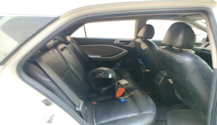 2018 Hyundai Elite i20 ASTA 1.4 CRDI (O), Diesel, Manual, 1,06,316 km, interior