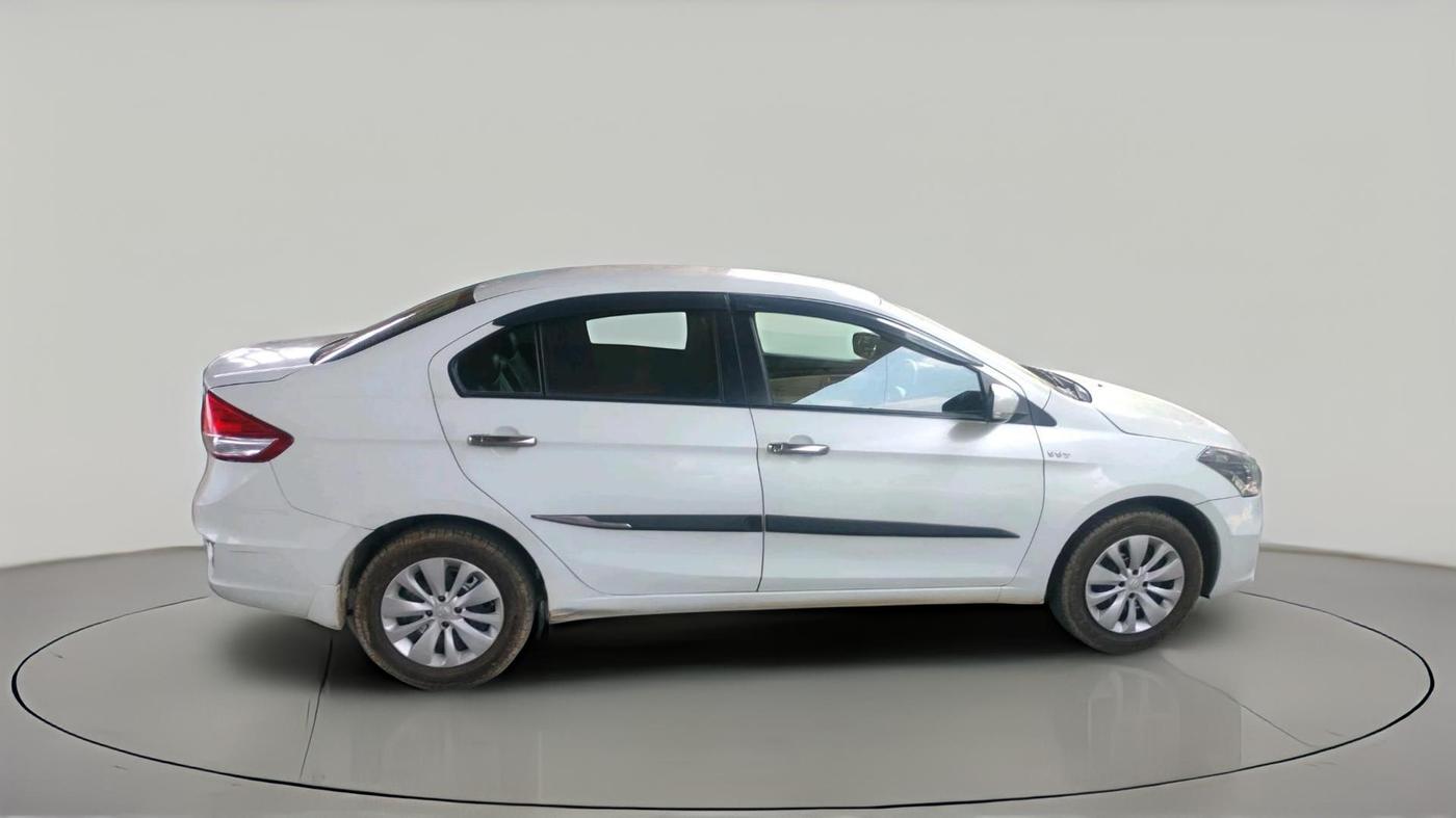 2016 Maruti Ciaz VXI, Petrol, Manual, 52,320 km, exterior