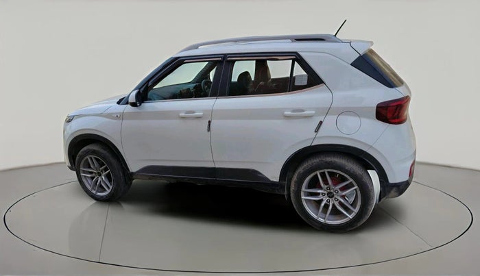 2022 Hyundai VENUE S 1.2, Petrol, Manual, 44,802 km, exterior