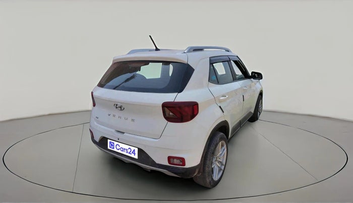 2022 Hyundai VENUE S 1.2, Petrol, Manual, 44,802 km, exterior