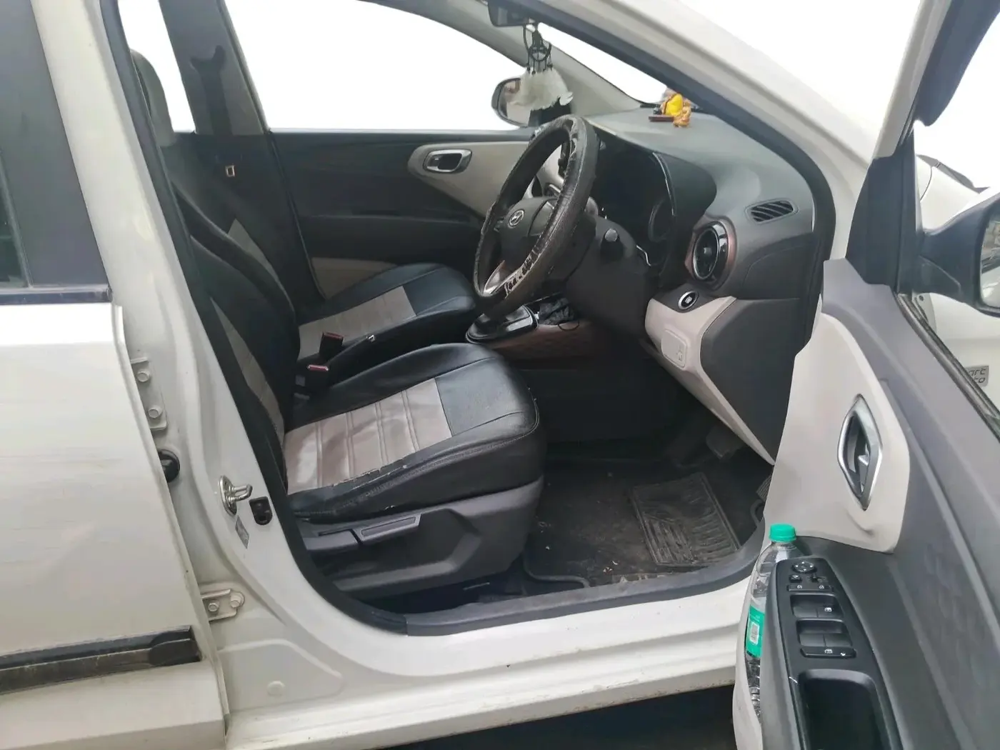 2020 Hyundai AURA SX PLUS 1.2 AMT CRDI, Diesel, Automatic, 47,044 km, interior