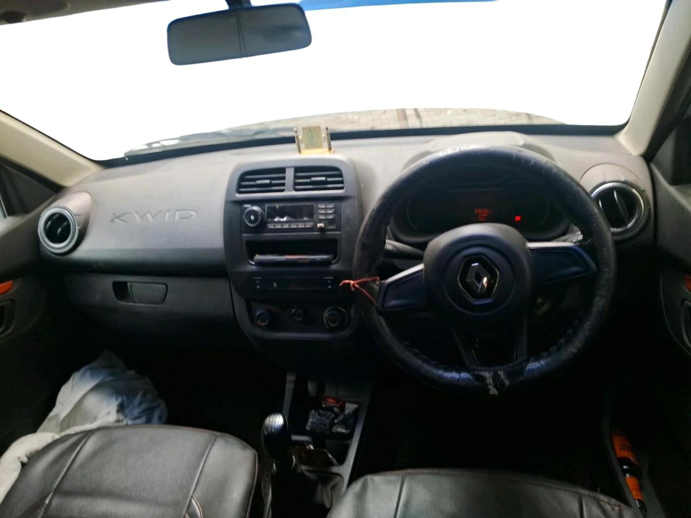 2020 Renault Kwid RXL, Petrol, Manual, 69,639 km, interior