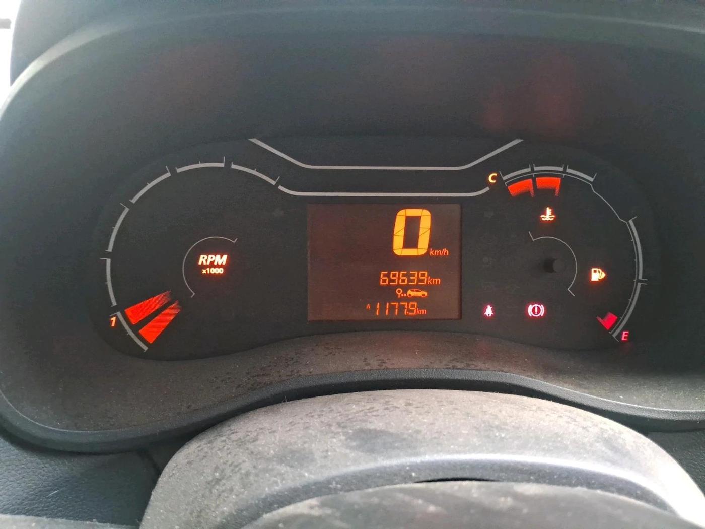 2020 Renault Kwid RXL, Petrol, Manual, 69,639 km, interior