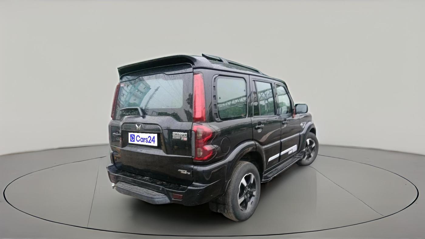 2023 Mahindra SCORPIO CLASSIC S 7STR, Diesel, Manual, 51,135 km, exterior