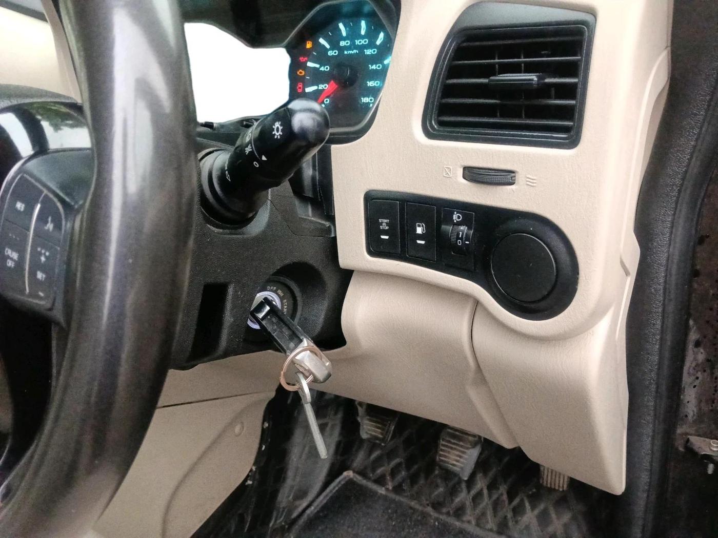 2023 Mahindra SCORPIO CLASSIC S 7STR, Diesel, Manual, 51,135 km, interior