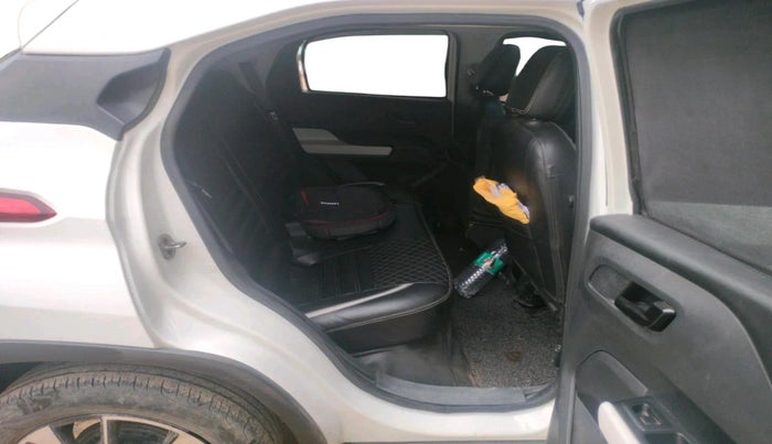 2024 Tata PUNCH ACCOMPLISHED DAZZLE SUNROOF CNG MT, CNG, Manual, 34,897 km, interior