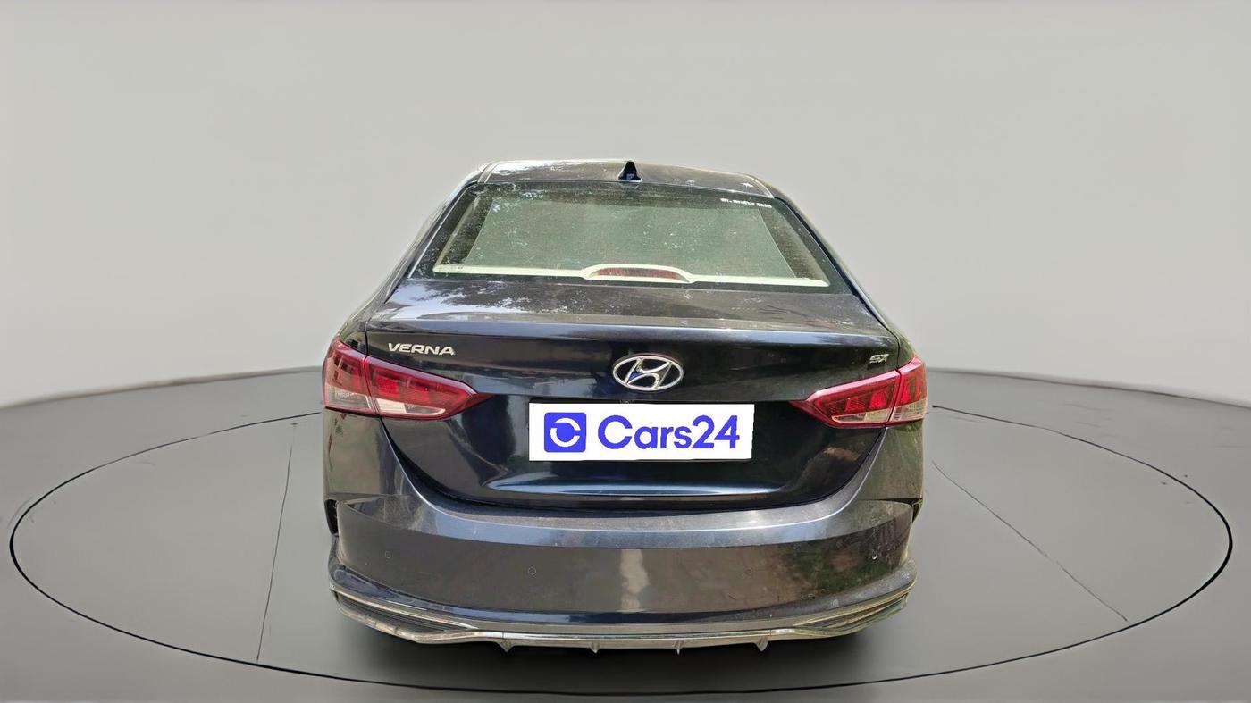 2021 Hyundai Verna SX 1.5 VTVT, Petrol, Manual, 55,391 km, exterior