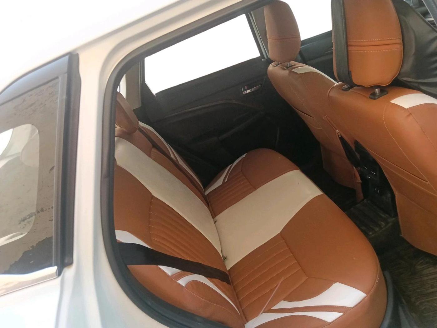 2023 Maruti BREZZA LXI, Petrol, Manual, 29,090 km, interior
