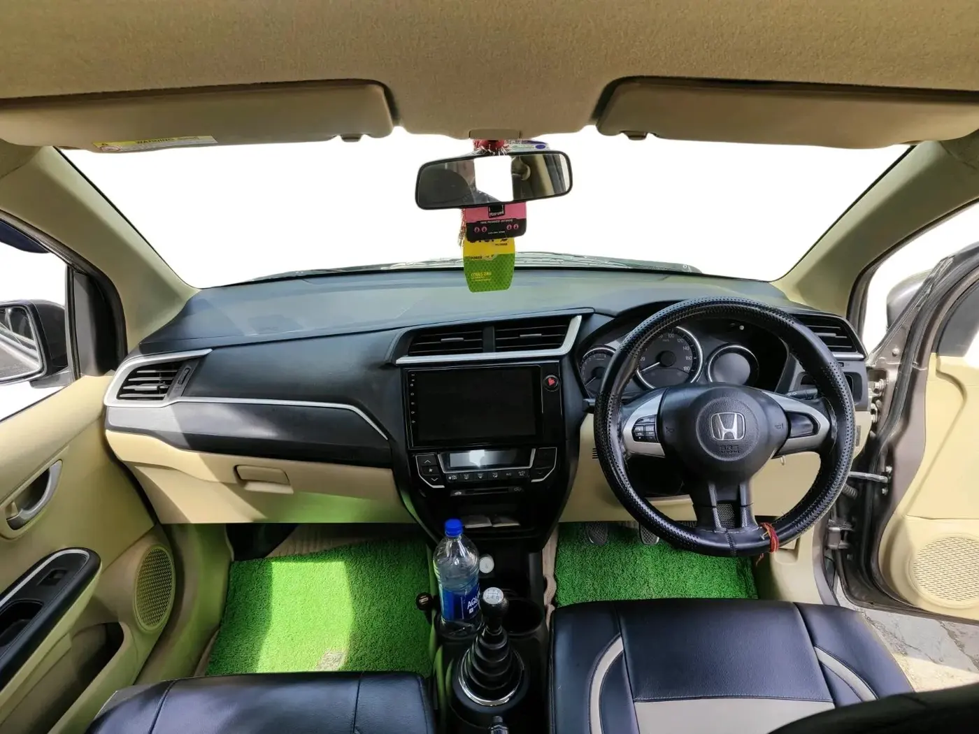 2016 Honda Amaze 1.2L I-VTEC SX, Petrol, Manual, 1,05,621 km, interior