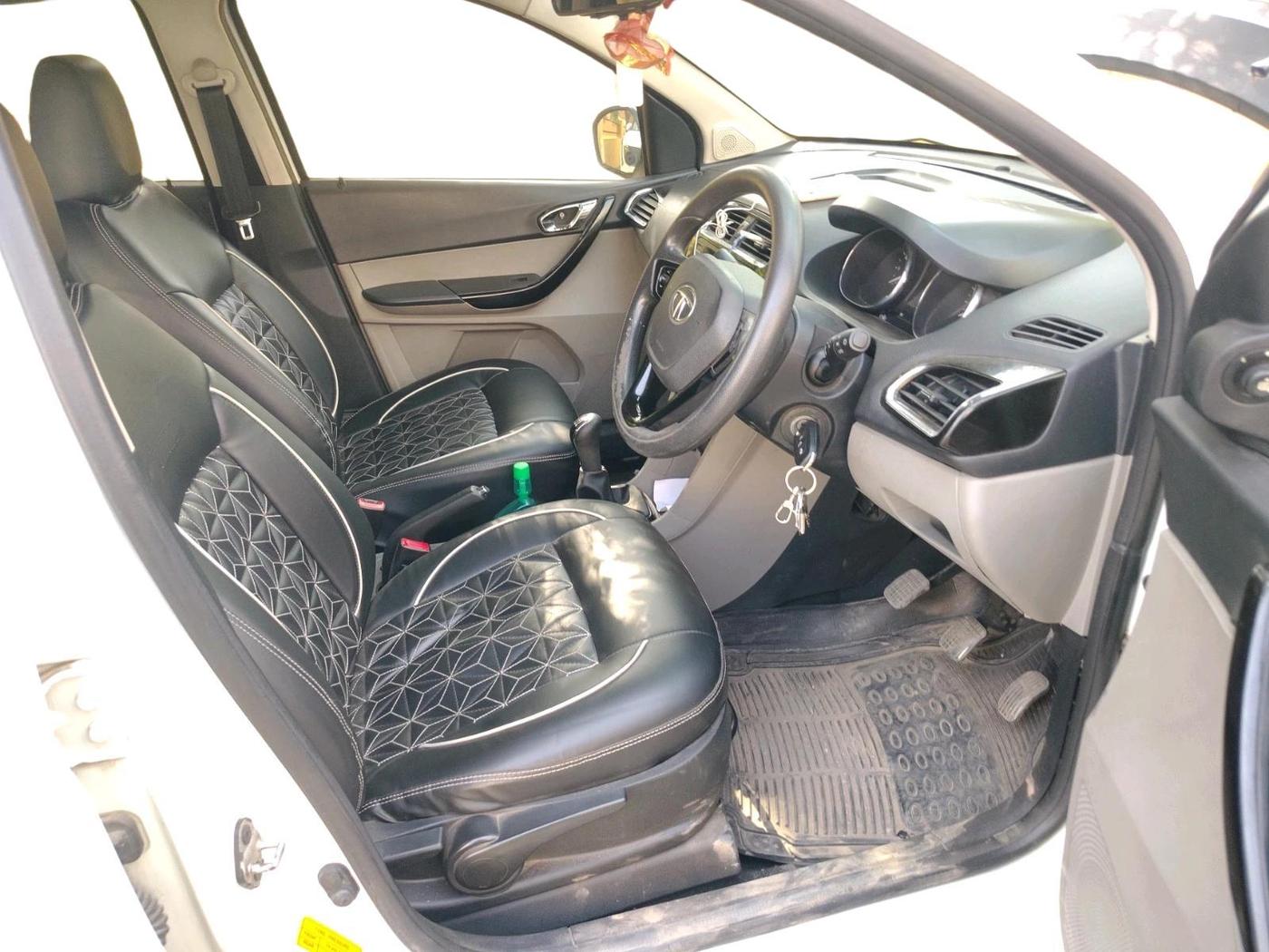 2018 Tata Tiago XZ PETROL, CNG, Manual, 1,00,217 km, interior