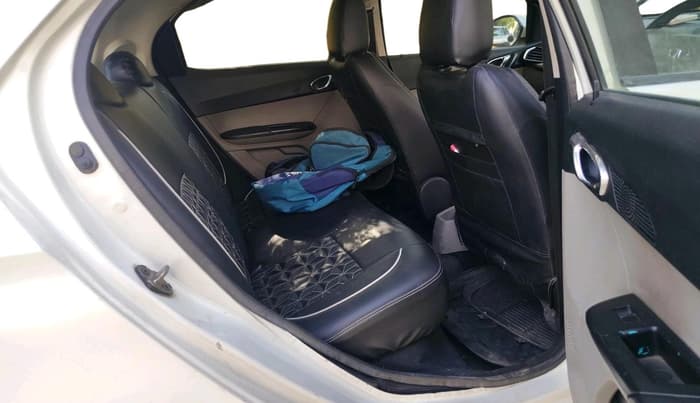 2018 Tata Tiago XZ PETROL, CNG, Manual, 1,00,217 km, interior