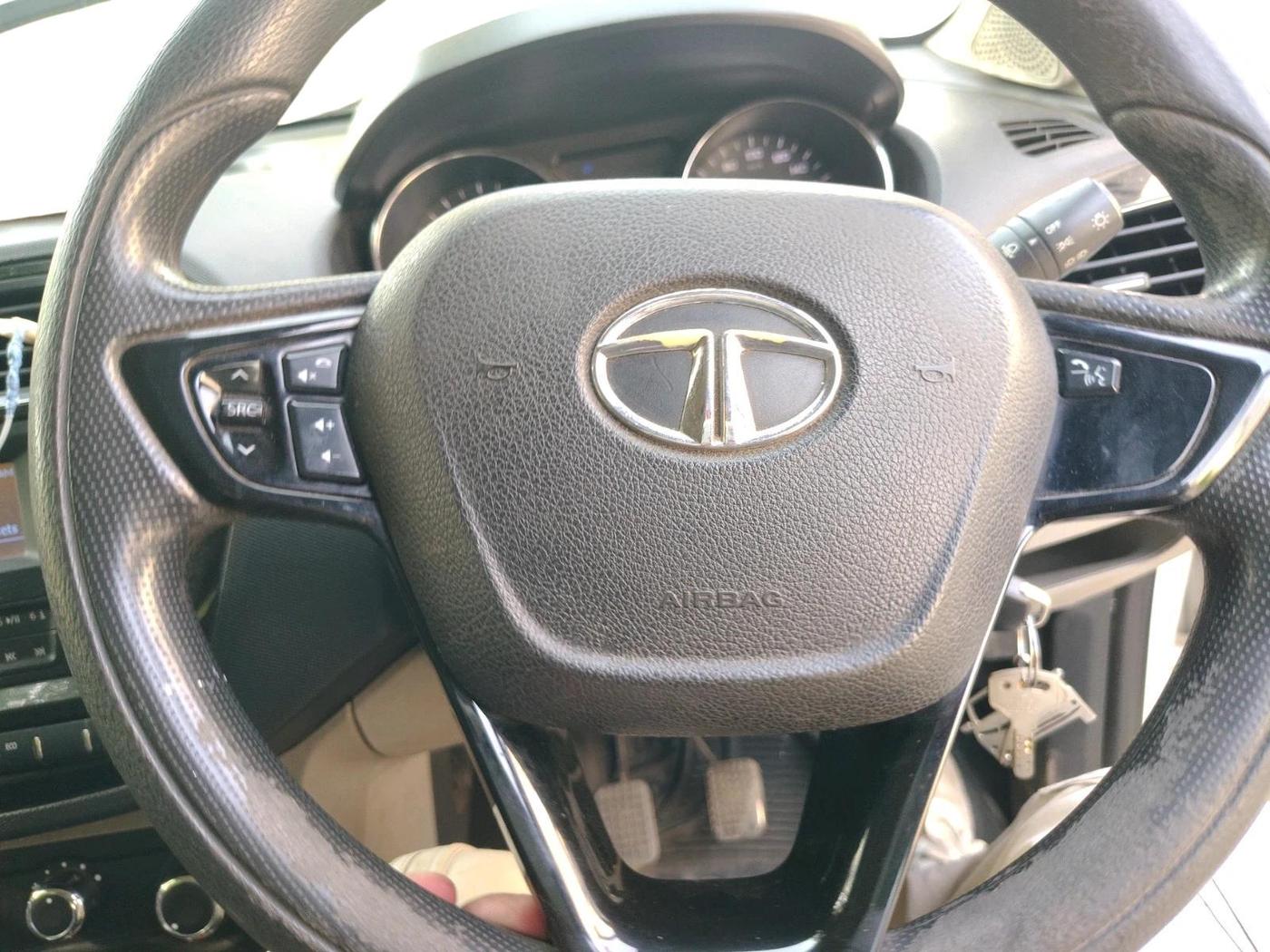 2018 Tata Tiago XZ PETROL, CNG, Manual, 1,00,217 km, interior