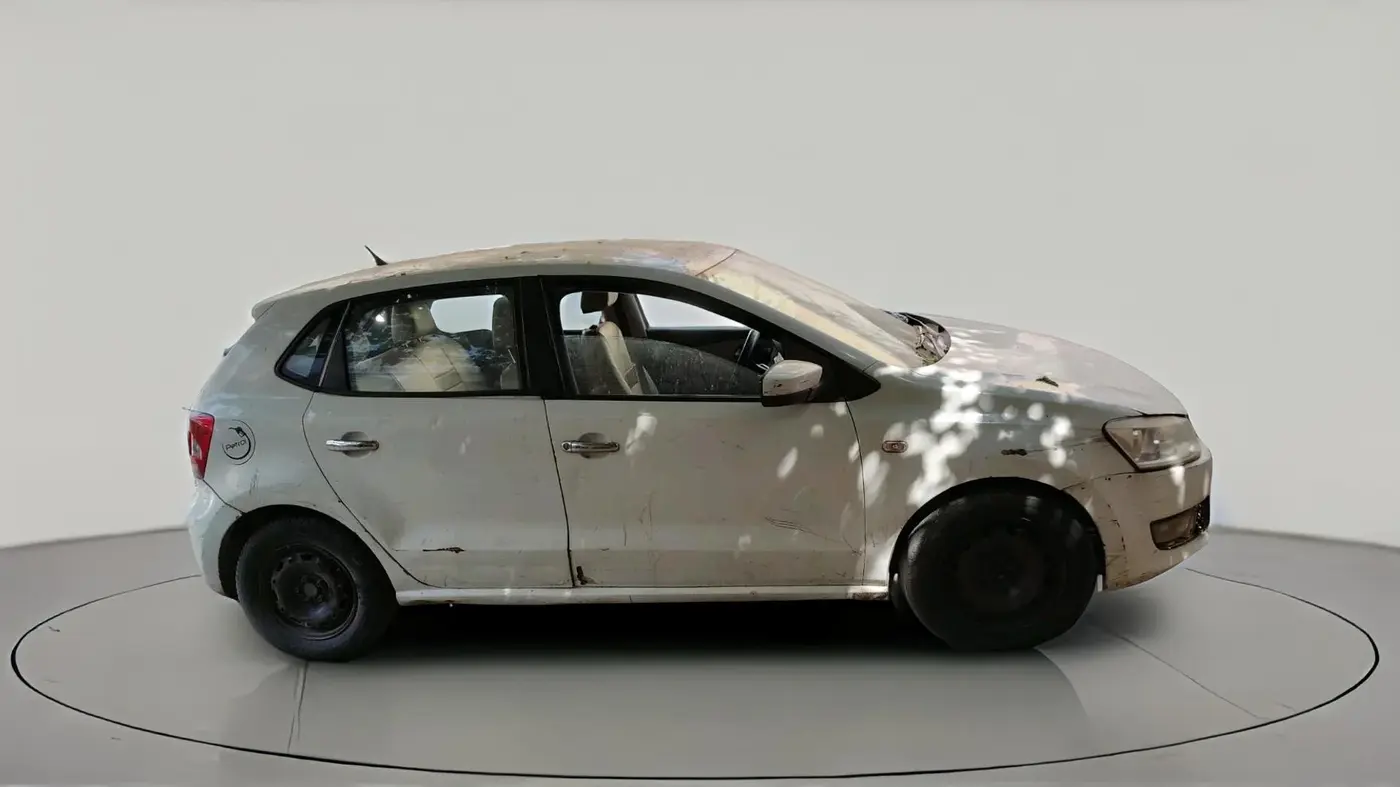 2011 Volkswagen Polo TRENDLINE 1.2L PETROL, Petrol, Manual, 1,50,492 km, exterior