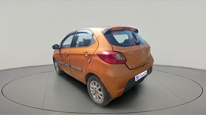 2017 Tata Tiago XZA PETROL, CNG, Automatic, 1,97,597 km, exterior