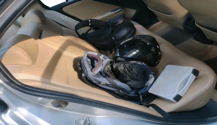 2018 Honda City 1.5L I-VTEC VX, CNG, Manual, 99,259 km, interior