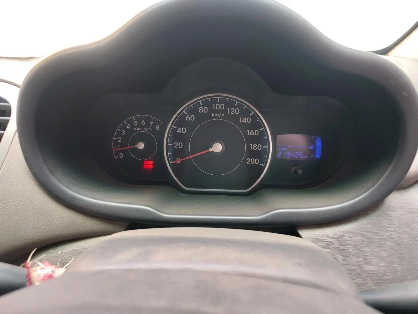 2013 Hyundai i10 ERA 1.1, CNG, Manual, 2,13,425 km, interior