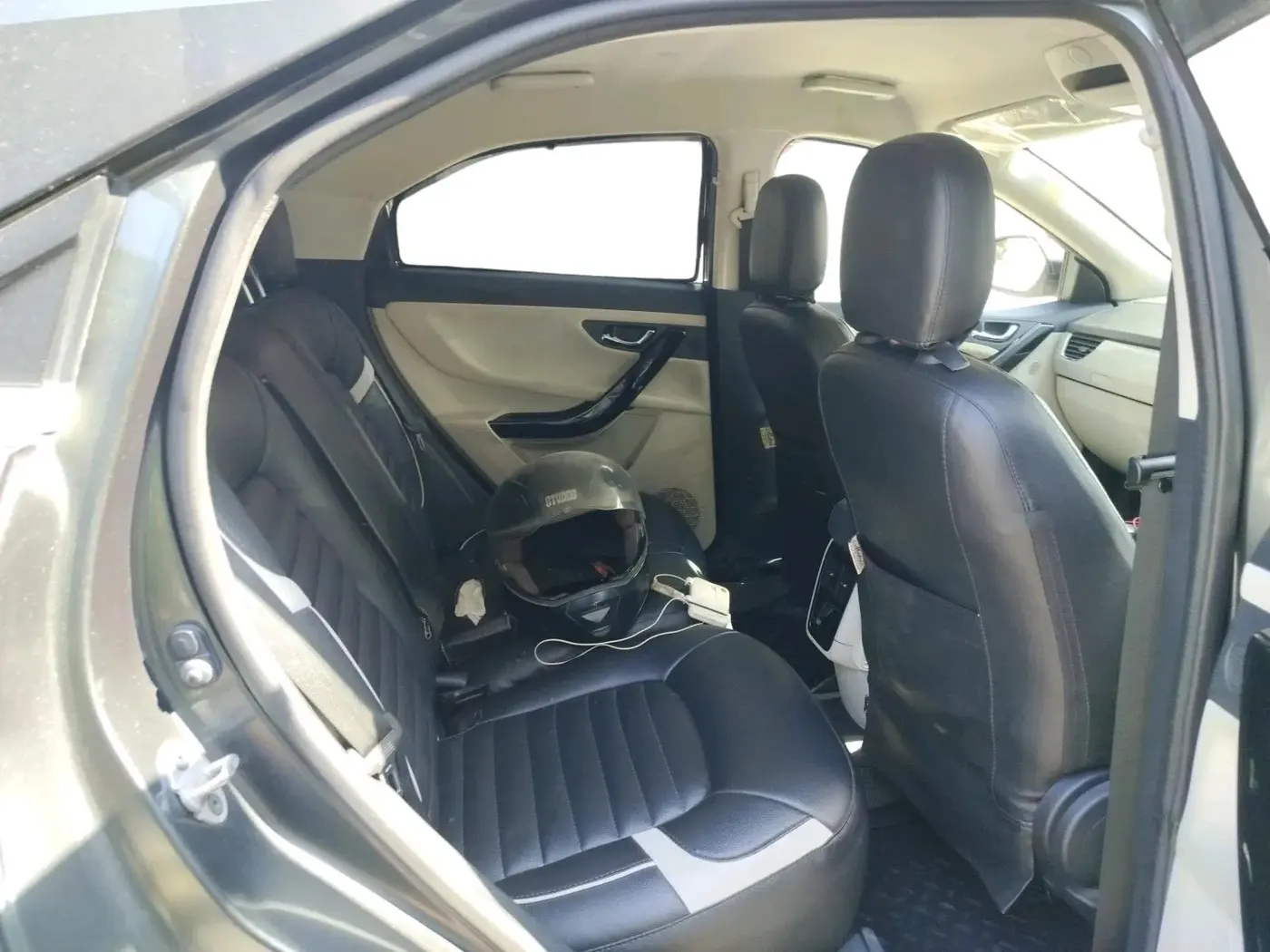 2023 Tata NEXON XZ PLUS DIESEL, Diesel, Manual, 34,927 km, interior