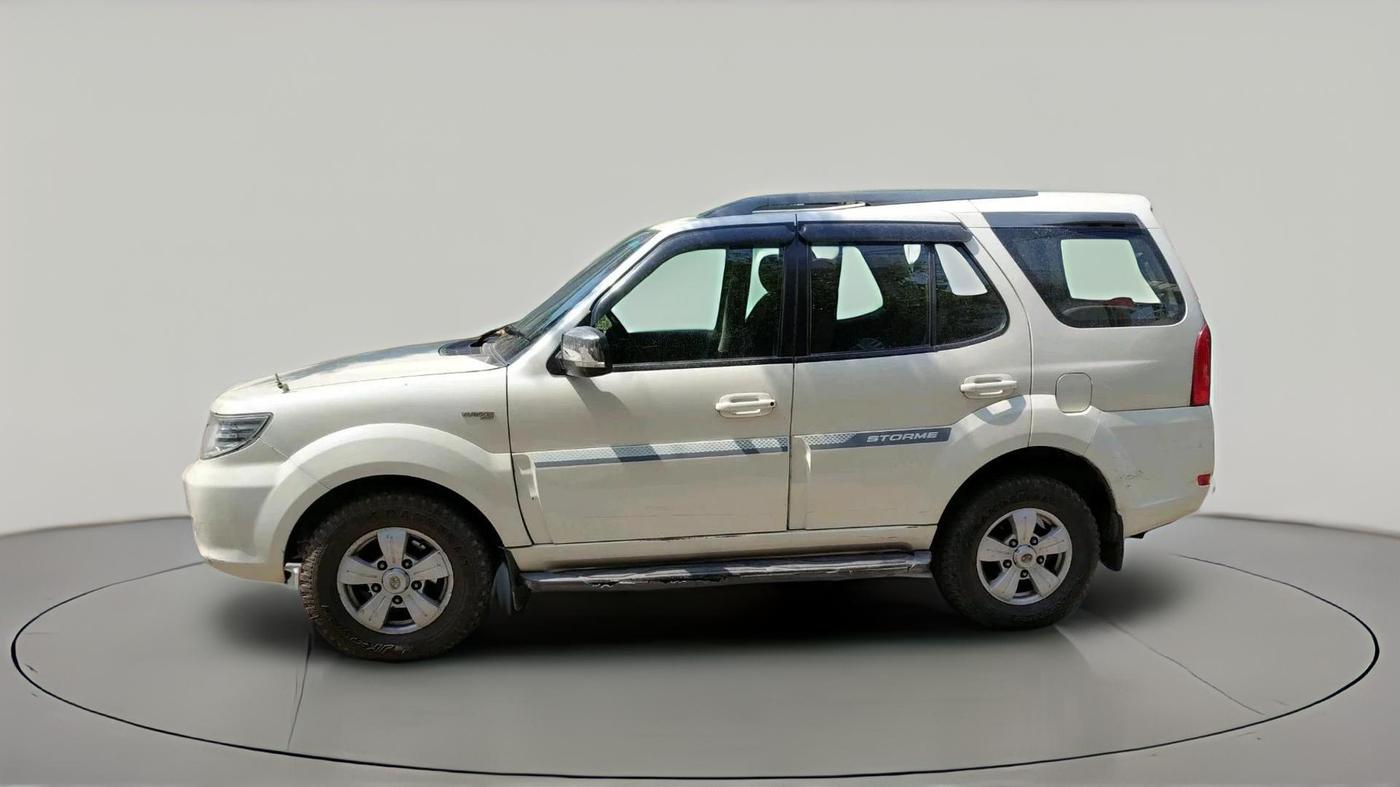 2015 Tata Safari Storme 2.2 VX 4X2, Diesel, Manual, 1,46,527 km, exterior