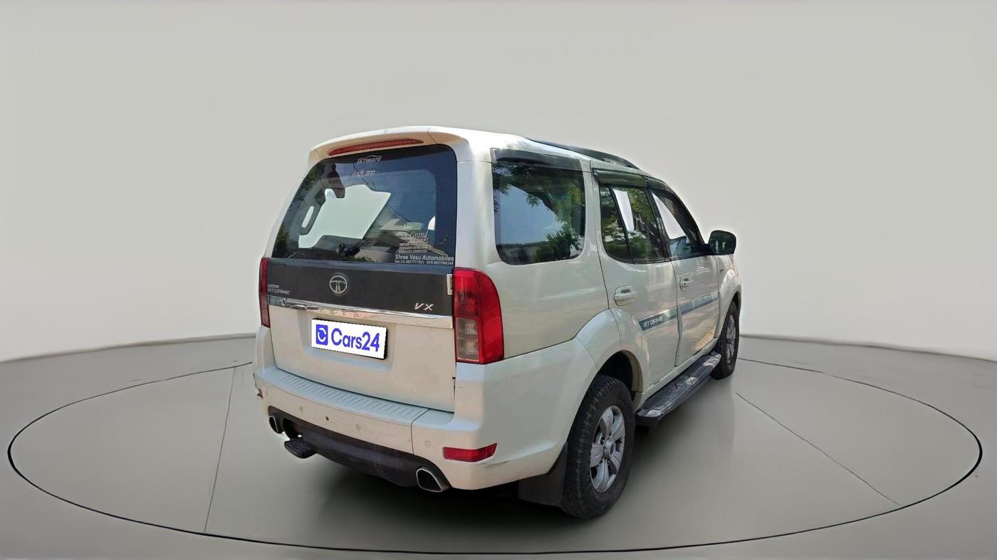 2015 Tata Safari Storme 2.2 VX 4X2, Diesel, Manual, 1,46,527 km, exterior