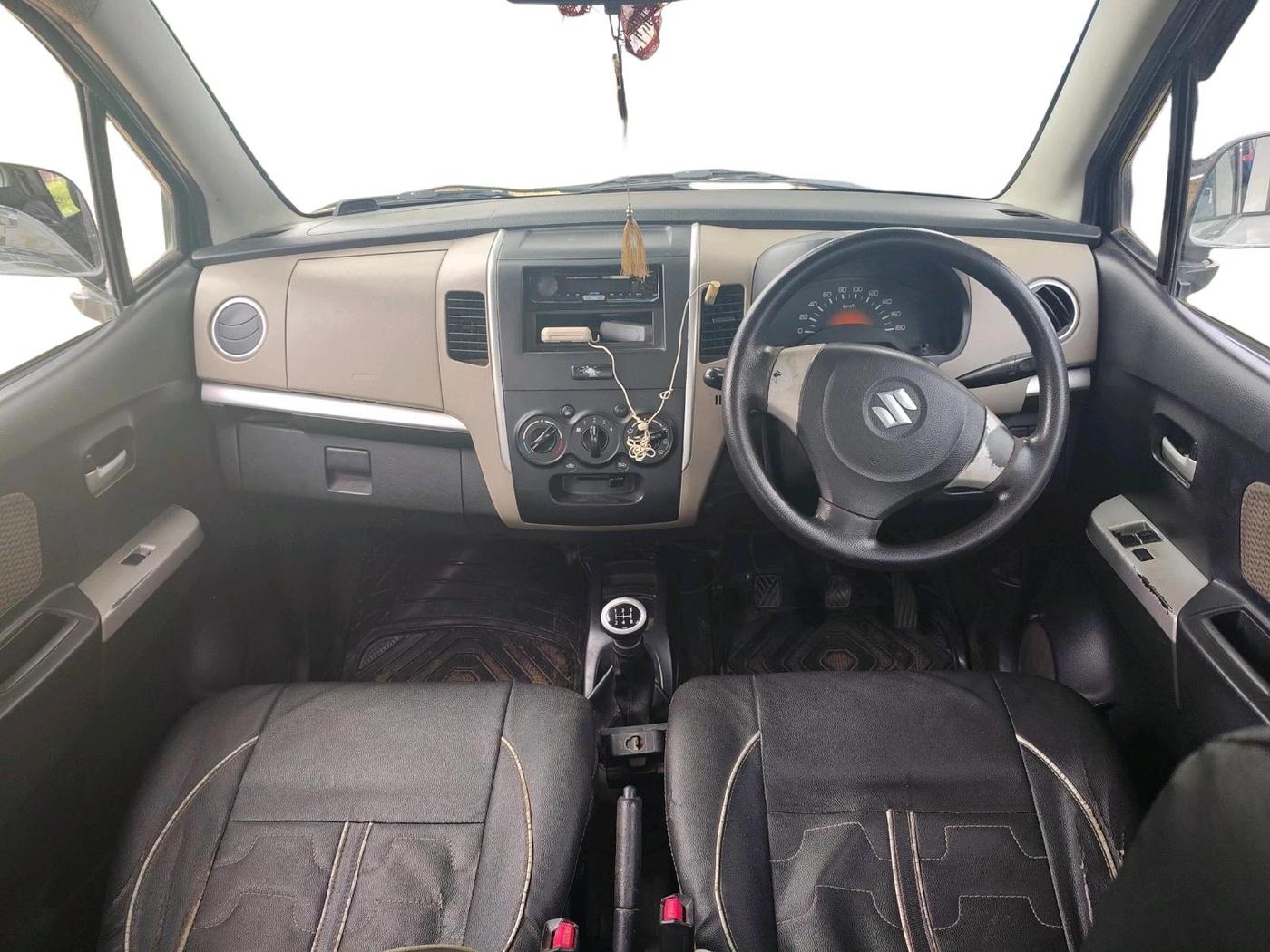 2015 Maruti Wagon R 1.0 LXI CNG, CNG, Manual, 1,28,400 km, interior