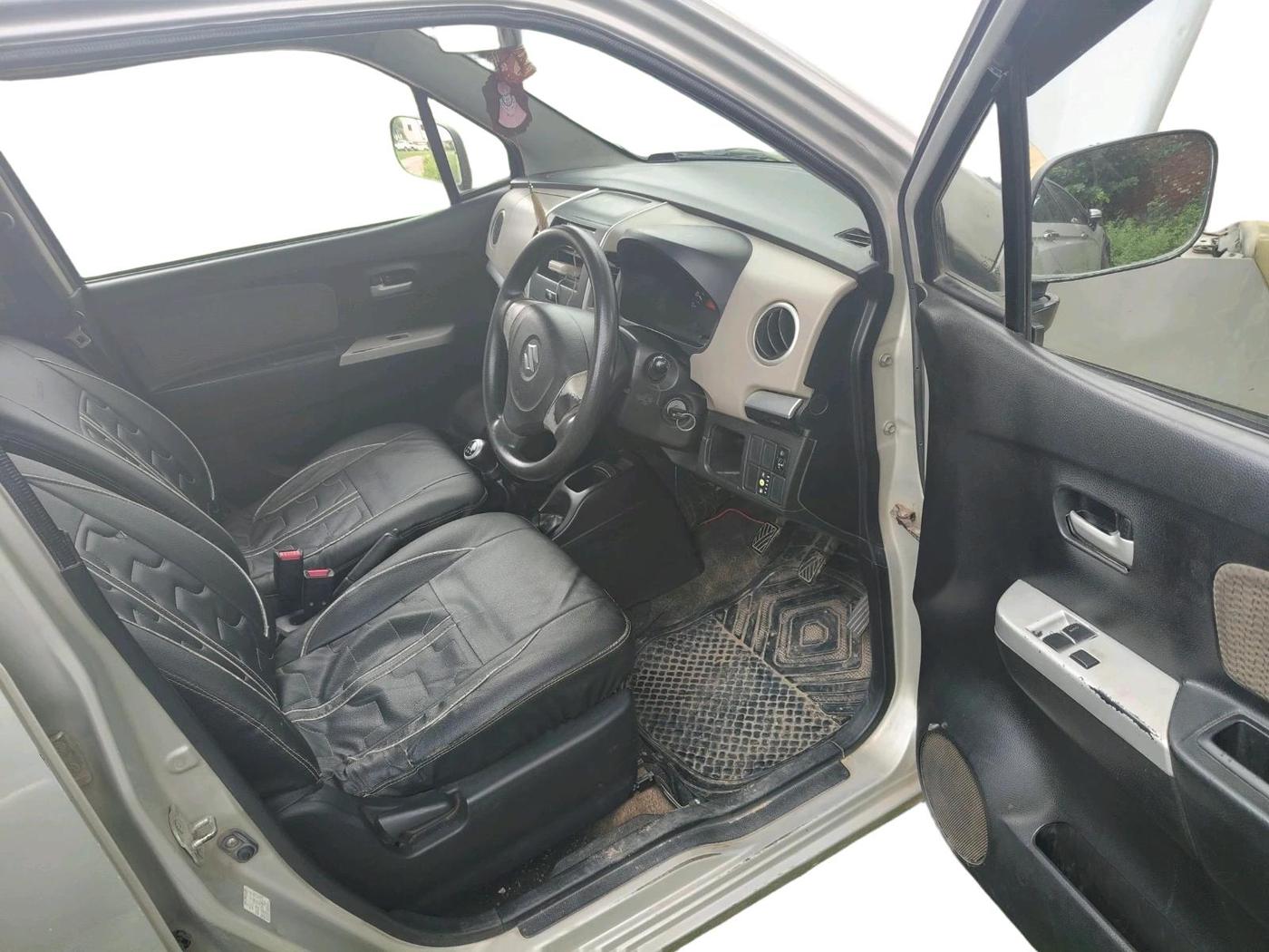 2015 Maruti Wagon R 1.0 LXI CNG, CNG, Manual, 1,28,400 km, interior
