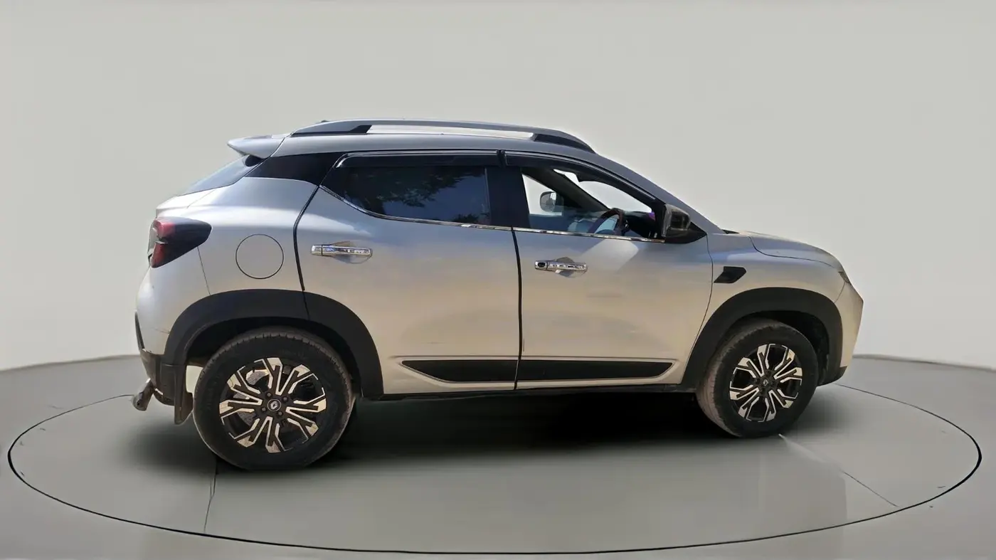 2022 Renault Kiger RXT (O) MT, Petrol, Manual, 1,19,280 km, exterior