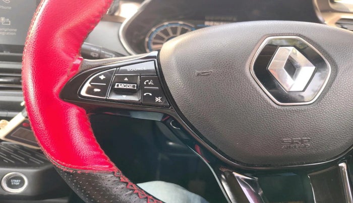 2022 Renault Kiger RXT (O) MT, Petrol, Manual, 1,19,280 km, interior