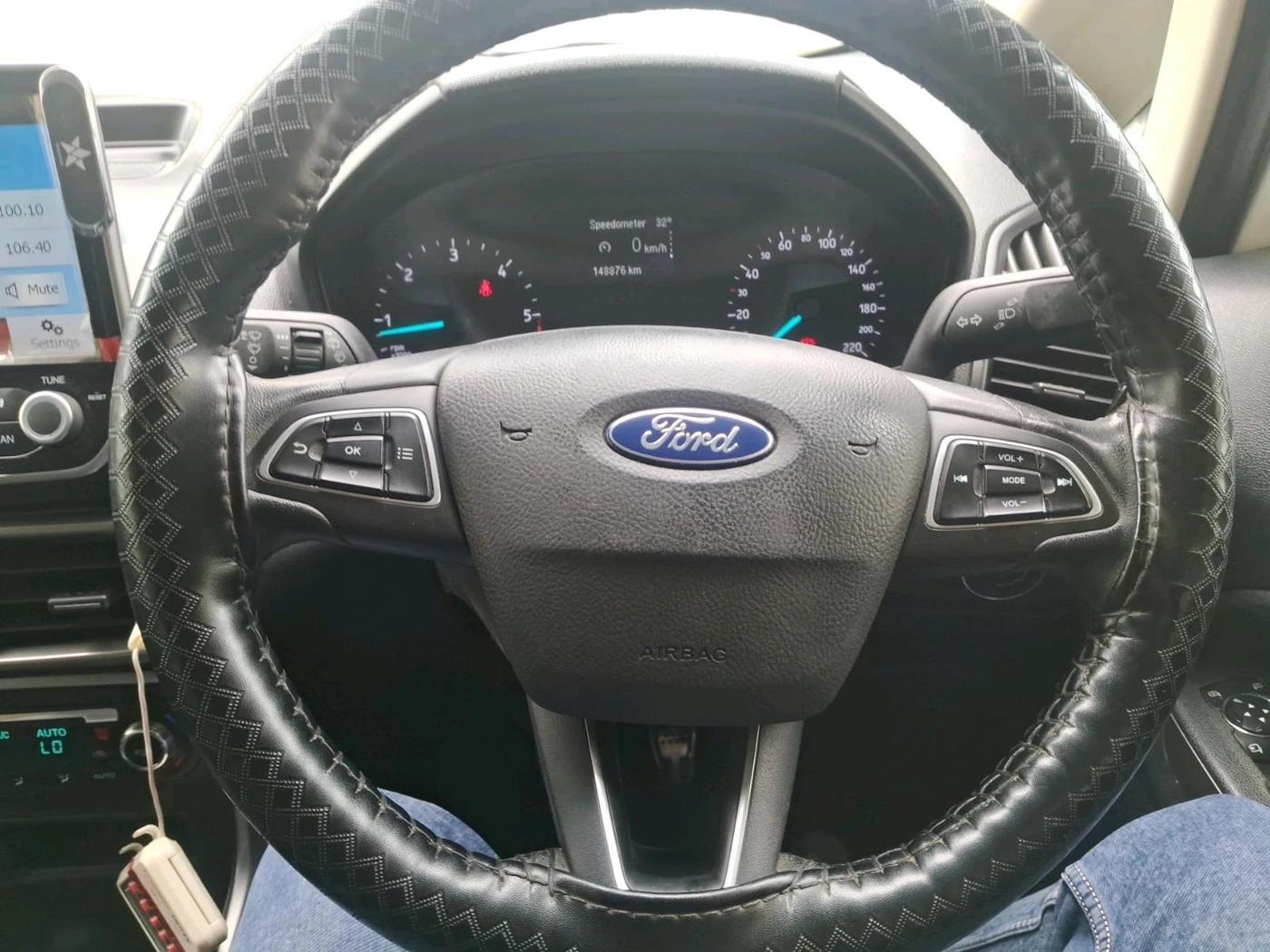 2018 Ford Ecosport TITANIUM 1.5L DIESEL, Diesel, Manual, 1,48,878 km, interior