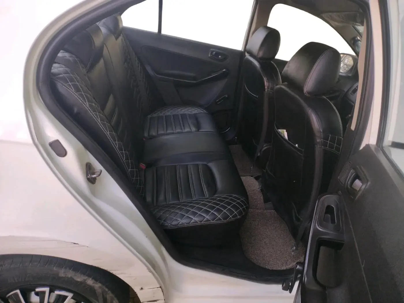 2019 Tata Zest XE 75PS DIESEL, Diesel, Manual, 91,219 km, interior